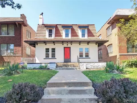 6304 Cates Ave, Saint Louis, MO 63130