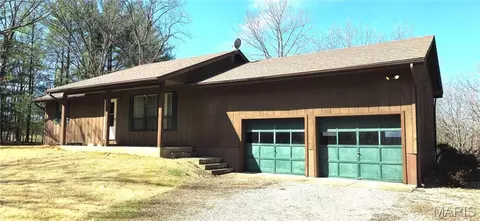 522 Highway 49, Davisville, MO 65456
