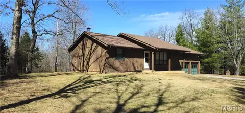 522 Highway 49, Davisville, MO 65456