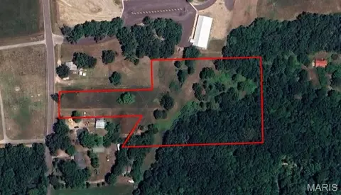 994 Acid Mine Rd, Sullivan, MO 63080