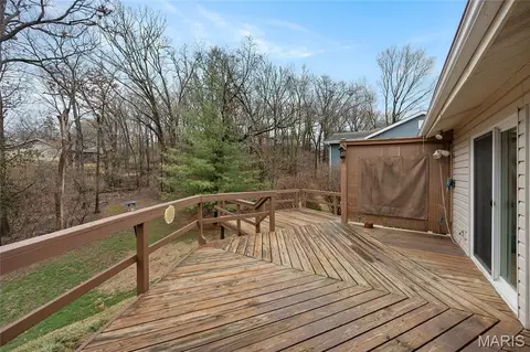 Exterior - 747 La Feil Dr, Manchester, MO 63021 photo 13 of 13