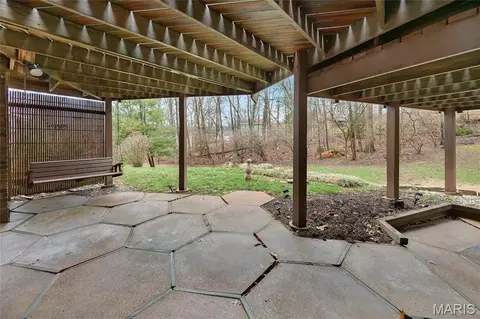 Exterior - 747 La Feil Dr, Manchester, MO 63021 photo 6 of 13