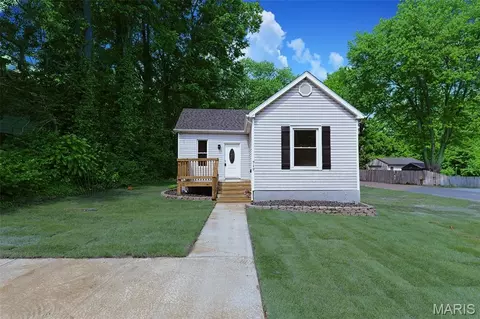 717 N Morrison Ave, Collinsville, IL 62234
