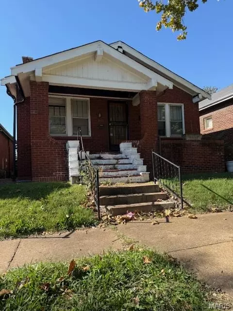 4724 Kossuth Ave, Saint Louis, MO 63115