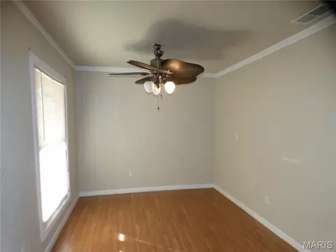 Living - 409 E Mound St, Sparta, IL 62286 photo 3 of 3