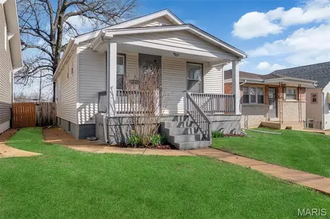 5717 Lansdowne Ave, Saint Louis, MO 63109