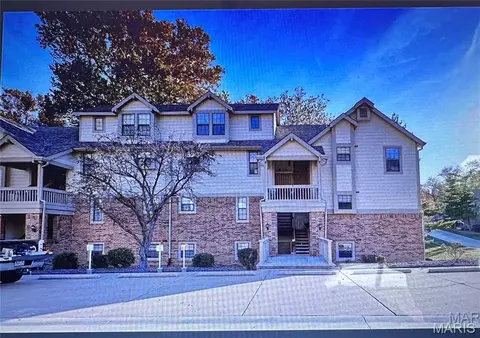 2262 Rule Ave, Maryland Heights, MO 63043