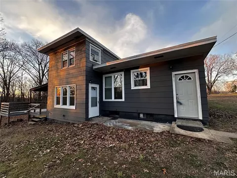7951 Elmont Rd, Sullivan, MO 63080