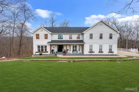50 Sunfish Dr, Defiance, MO 63341