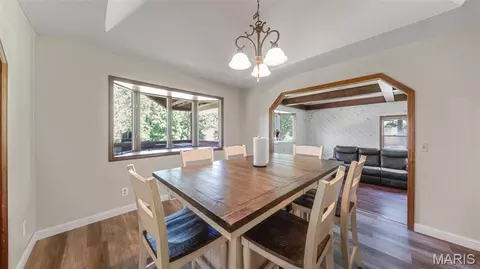 Dining - 12192 Oak Hill Dr, Rolla, MO 65401 photo 2 of 2