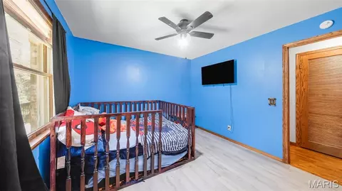 Bedroom - 12192 Oak Hill Dr, Rolla, MO 65401 photo 2 of 6