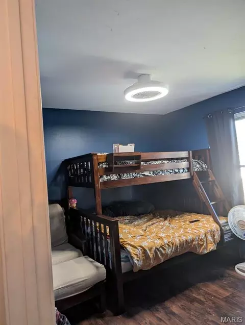 Bedroom - 516 Sunward Dr, O'fallon, MO 63368 photo 4 of 5