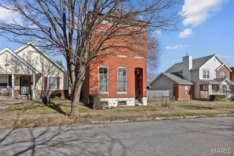 3123 Rutger St, Saint Louis, MO 63104