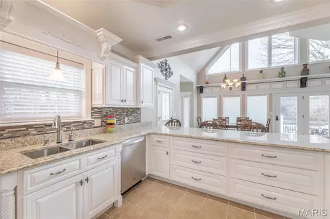 Kitchen - 0 142e-2a, Doniphan, MO 63935 photo 8 of 8