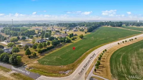 0 Sportsman Rd, Highland, IL 62249