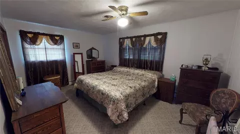 Bedroom - 109 Maple St, Benld, IL 62009 photo 3 of 6