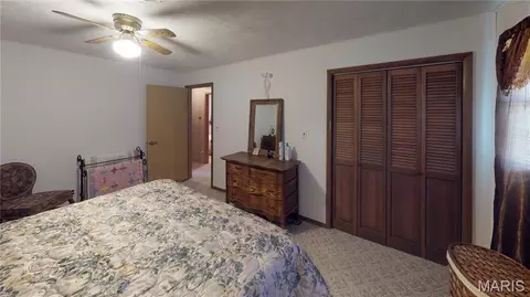 Bedroom - 109 Maple St, Benld, IL 62009 photo 5 of 6