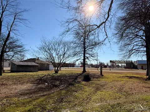 106 W Railroad St, Gideon, MO 63848 photo 17