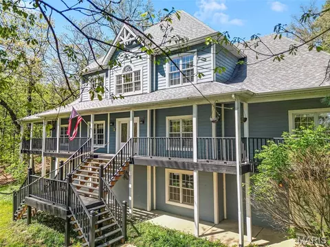 17472 Thunder Valley Dr, Wildwood, MO 63025