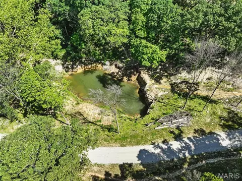 45 Ac Twin River Rd, Eureka, MO 63025