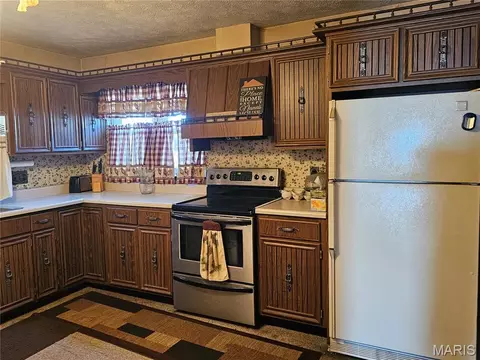 Kitchen - 307 E Jenkins, Steeleville, IL 62288 photo 3 of 3