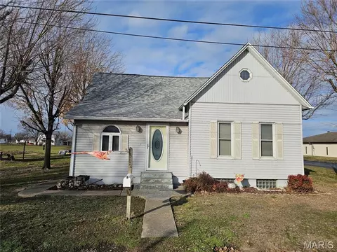 307 E Jenkins, Steeleville, IL 62288