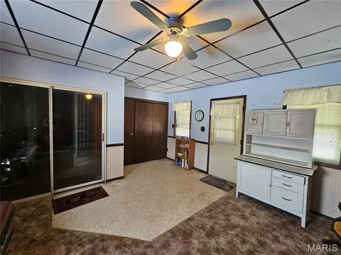 Entry Way - 307 E Jenkins, Steeleville, IL 62288 photo 2 of 2