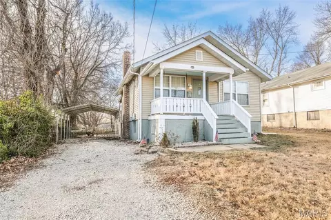 914 W State St, Union, MO 63084