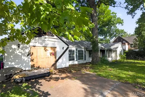 Exterior - 35 Robert Ave, Ferguson, MO 63135 photo 10 of 14