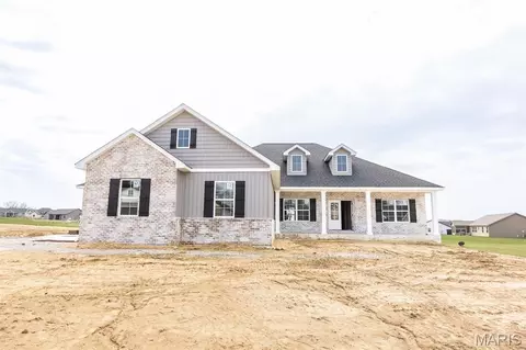 3736 Golfview Cir, Shiloh, IL 62221