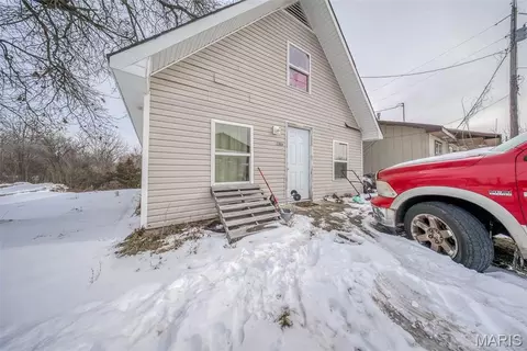 22930 Hardy Ln, Saint Robert, MO 65584