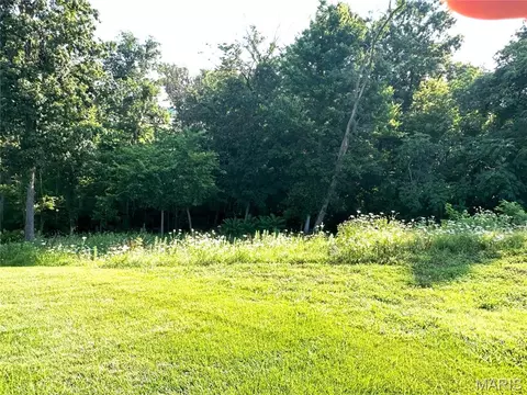 12685 Alberts Laumeier Ct, Saint Louis, MO 63127