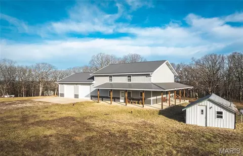 47 Mount Zion Rd, Tuscumbia, MO 65082