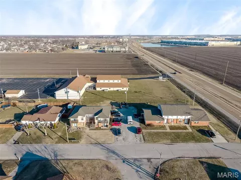 1 And 3 Georgetown Dr, Granite City, IL 62040