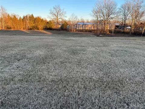 304 Victorian Dr, Steeleville, IL 62288