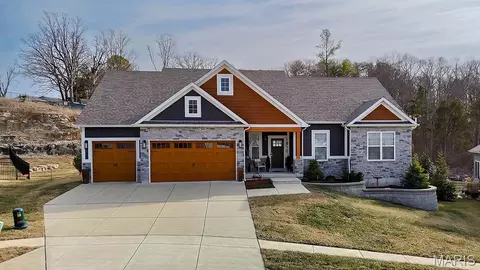 1810 Gardina Dr, Festus, MO 63028