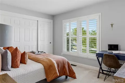 Bedroom - 1069 Whitmoor Dr, Weldon Spring, MO 63304 photo 6 of 6