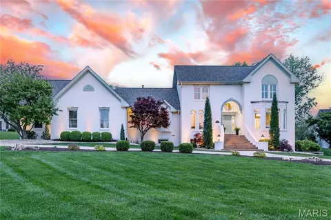 Exterior - 1069 Whitmoor Dr, Weldon Spring, MO 63304 photo 14 of 15