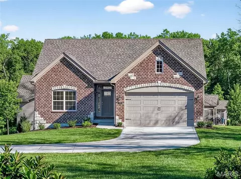 Exterior - 202 Keaton Woods Dr, O'fallon, MO 63368 photo 5 of 7
