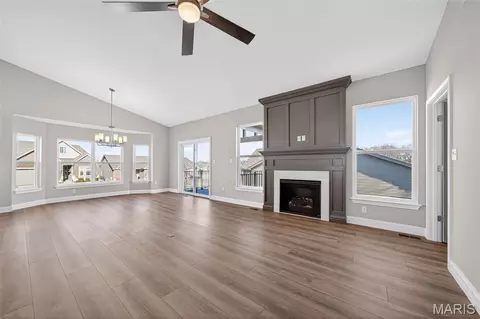 Living - 202 Keaton Woods Dr, O'fallon, MO 63368 photo 5 of 6