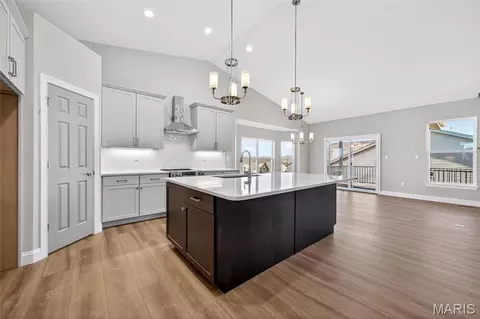 Kitchen - 202 Keaton Woods Dr, O'fallon, MO 63368 photo 2 of 4