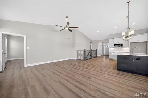 Living - 202 Keaton Woods Dr, O'fallon, MO 63368 photo 3 of 6