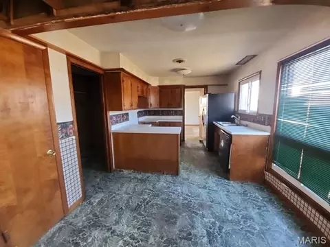 1004 Ozark St, Waynesville, MO 65583