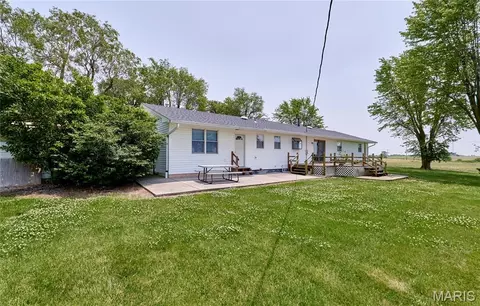 Exterior - 339 White Rd, Hawk Point, MO 63349 photo 3 of 10