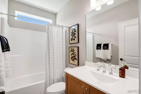 Bath - 4 Challenger Ct, O'fallon, MO 63366 photo 1 of 3