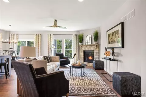 Living - 4 Challenger Ct, O'fallon, MO 63366 photo 1 of 3