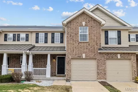 630 Country Village Dr, Lake Saint Louis, MO 63367