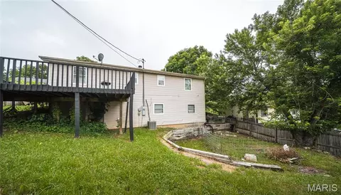 Exterior - 24010 Turtle Ln, Saint Robert, MO 65584 photo 4 of 5