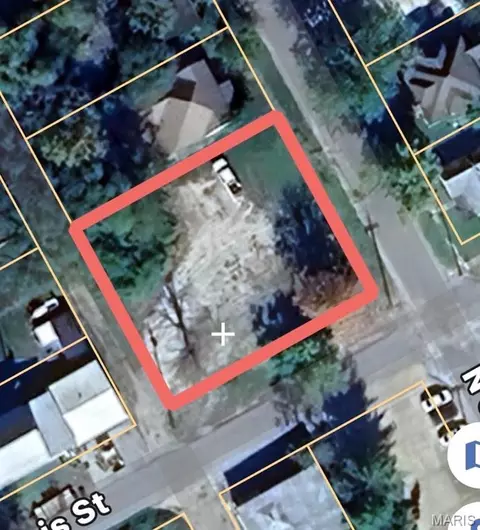 201 N Third St, Elsberry, MO 63343