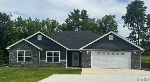 177 Kitlaw Trl, Hannibal, MO 63401